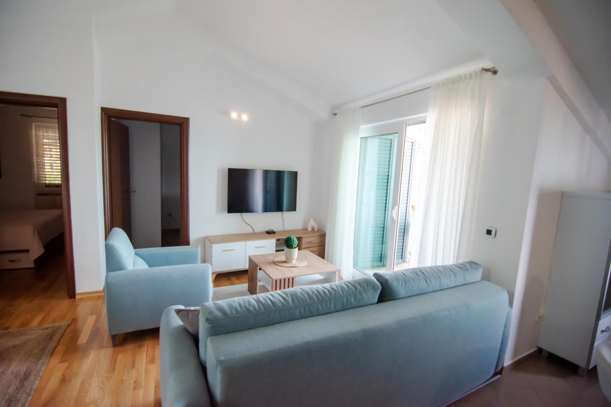 City Center Apartments Tivat Exterior photo