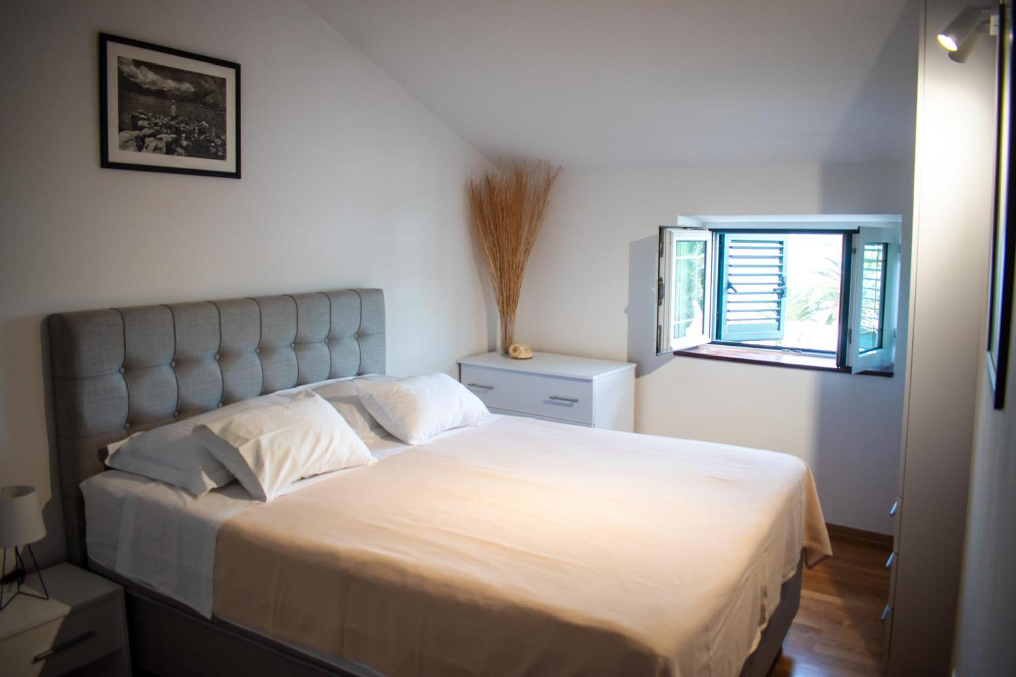 City Center Apartments Tivat Exterior photo