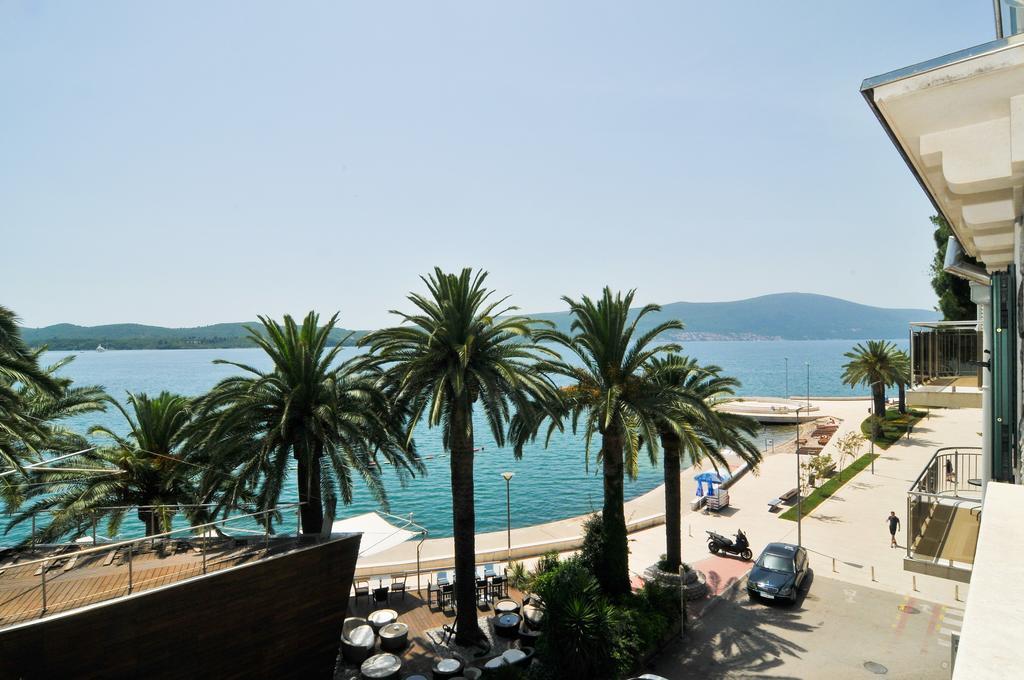 City Center Apartments Tivat Exterior photo